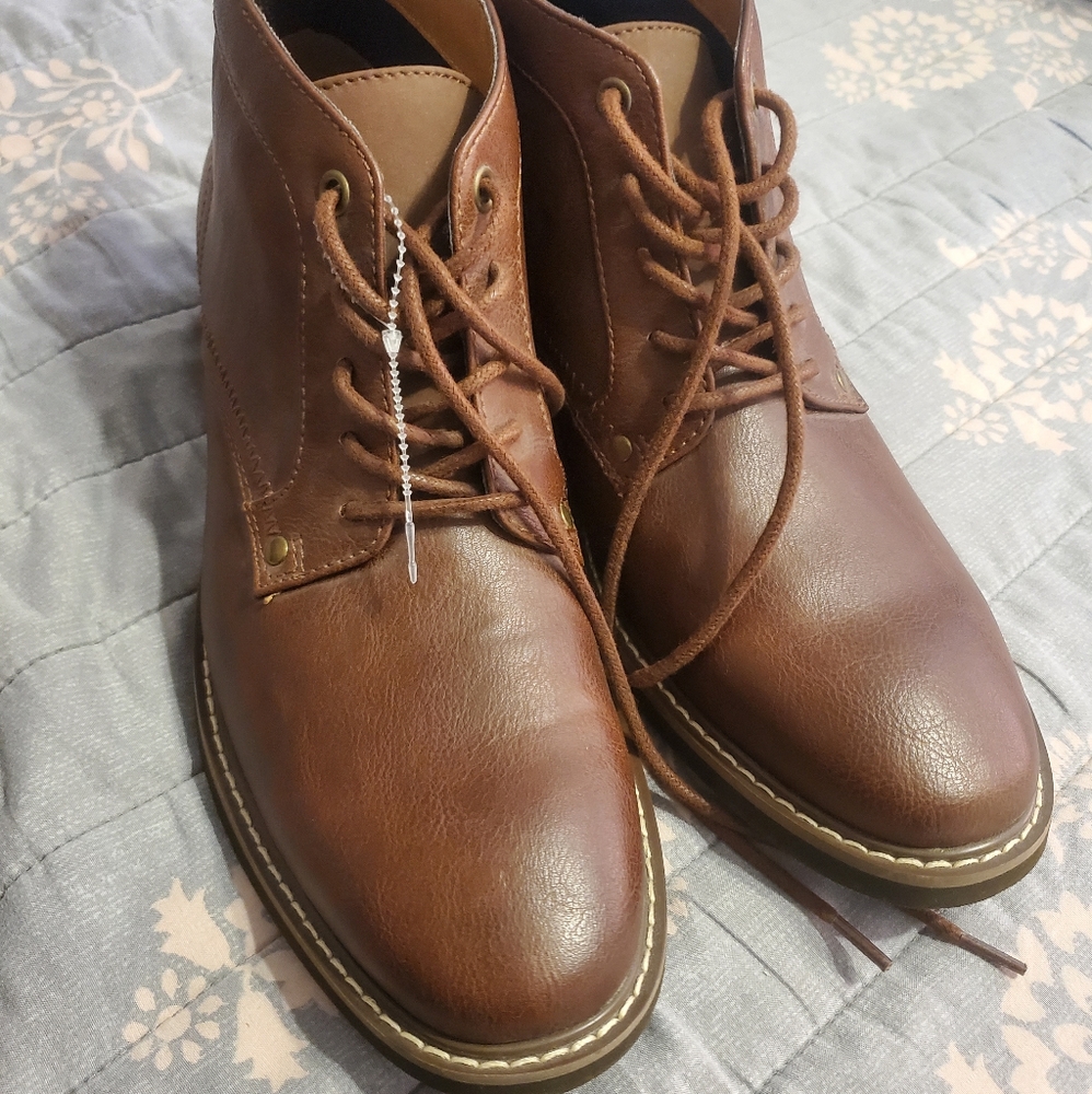 Men shoes guess 8.5